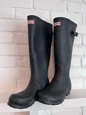 Hunter Matte Black Tall Waterproof Rain Boots with Buckle